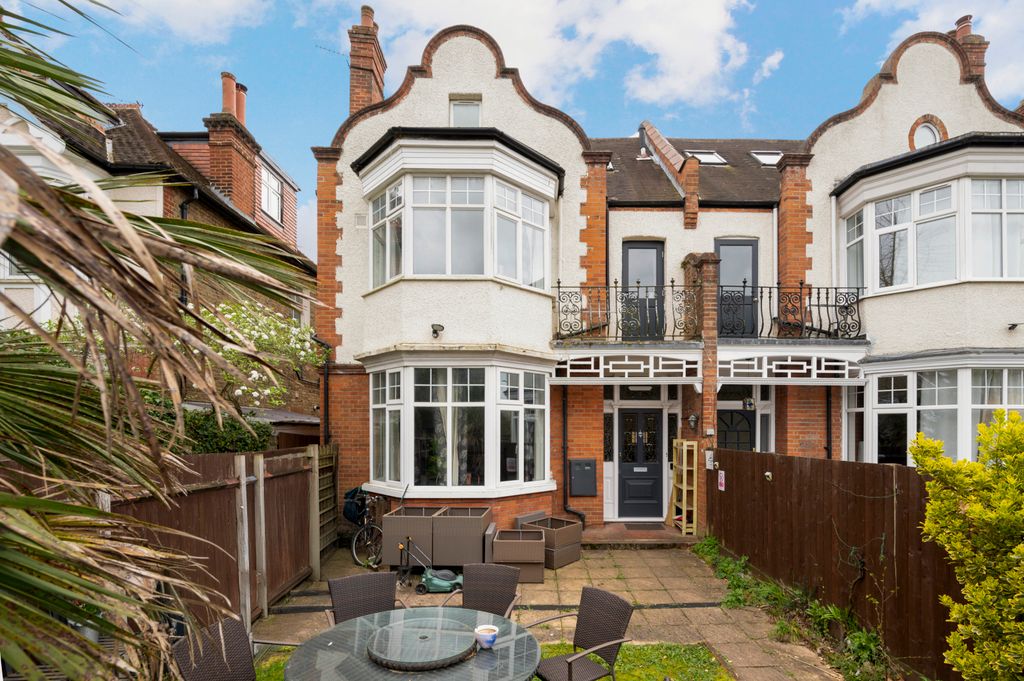 Property photo 1 of 19 Picture No. 20