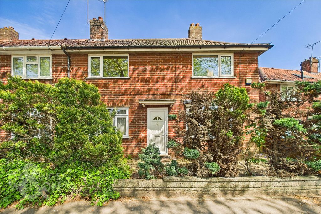 Property photo 1 of 25