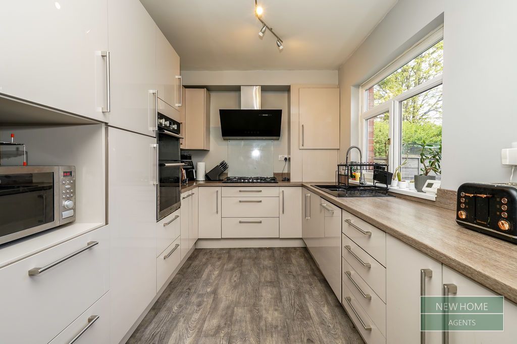 Property photo 2 of 26 Photo 13