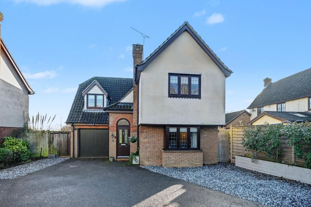 Property photo 1 of 23