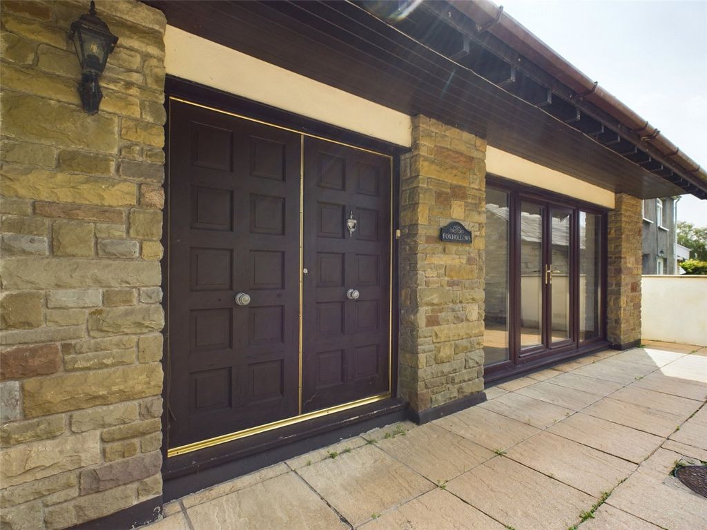 Property photo 3 of 43 Picture No. 07