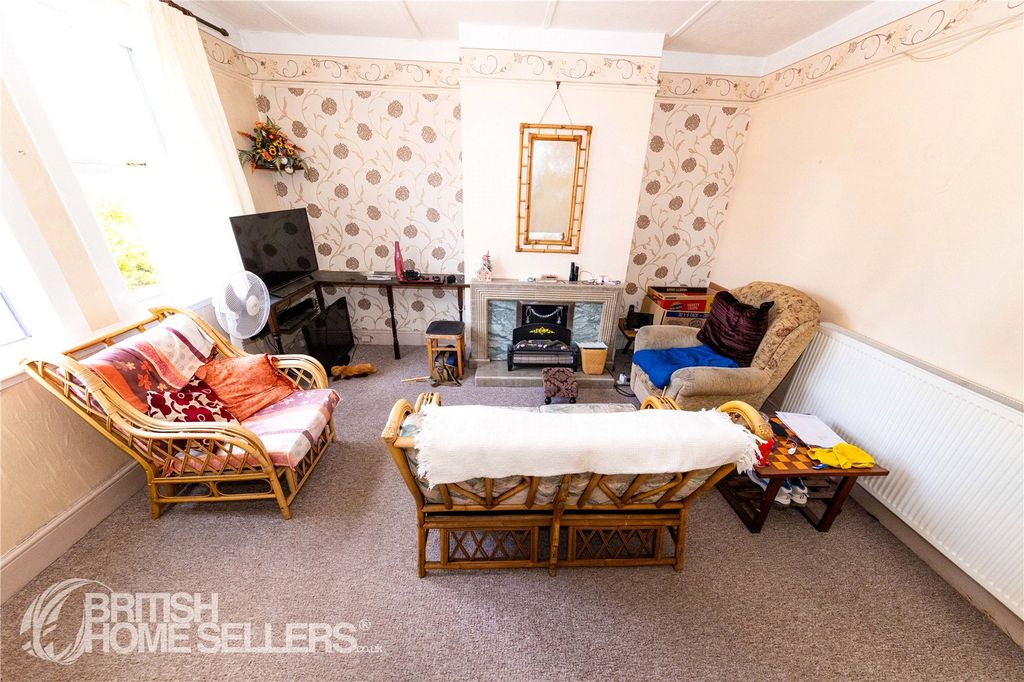 Property photo 3 of 29 Picture No. 37