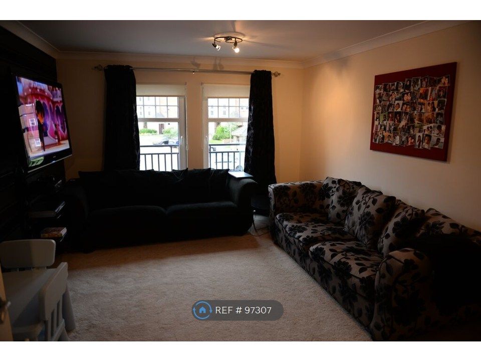 Property photo 3 of 6