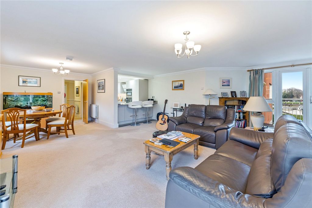 Property photo 3 of 14 Picture No. 29