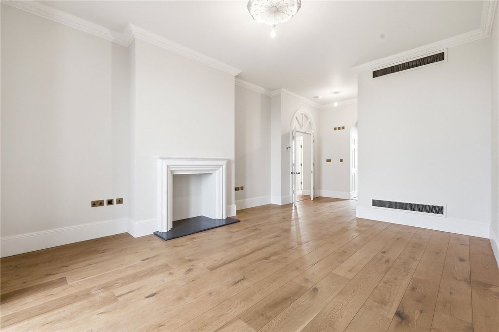 Additional image 15 of 6 bed detached house for saleGun Hill, Southwold, Suffolk IP18