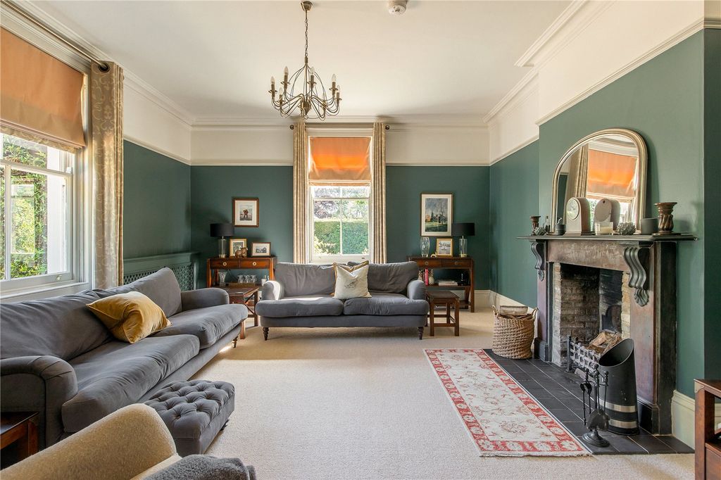 Property photo 2 of 21 Drawing Room