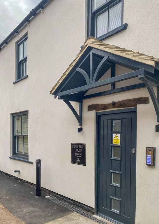 Property photo 2 of 9 External