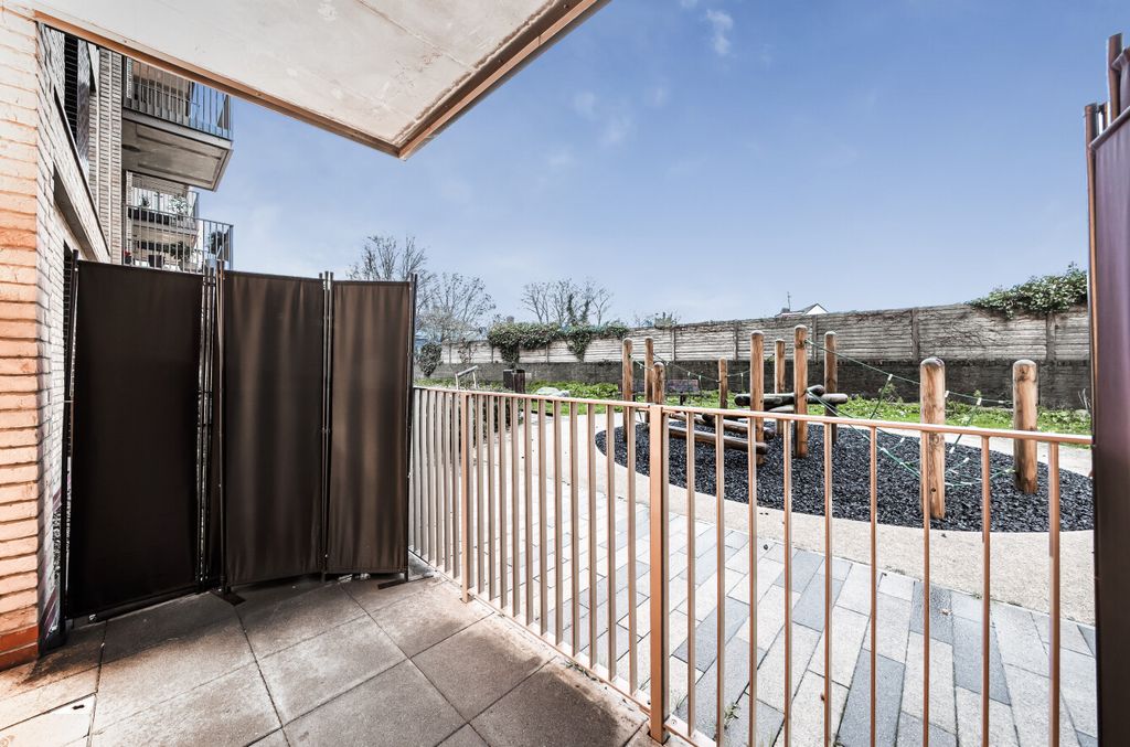 Property photo 3 of 10