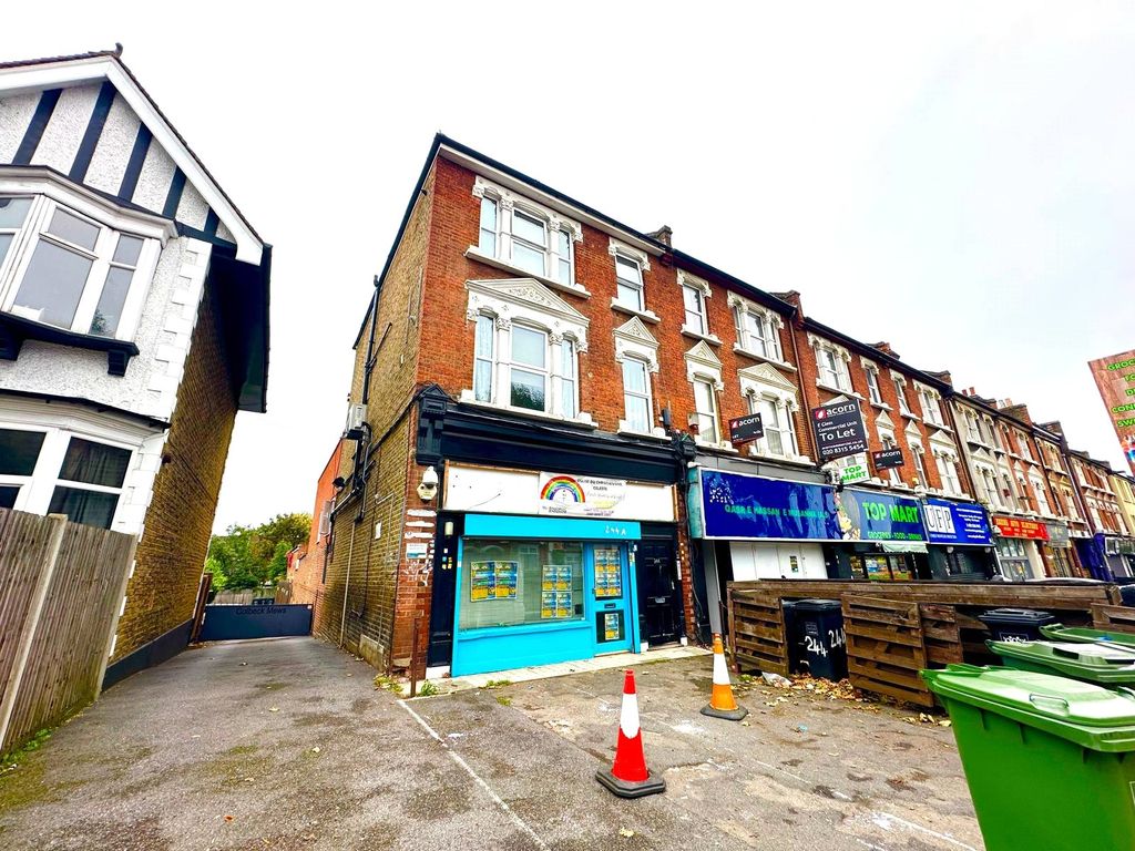 Property photo 1 of 8 Picture No. 10