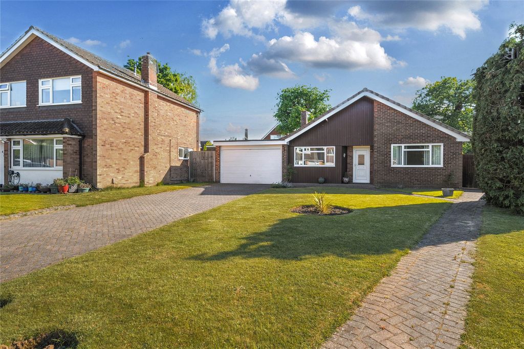 Property photo 2 of 21 Picture No. 25