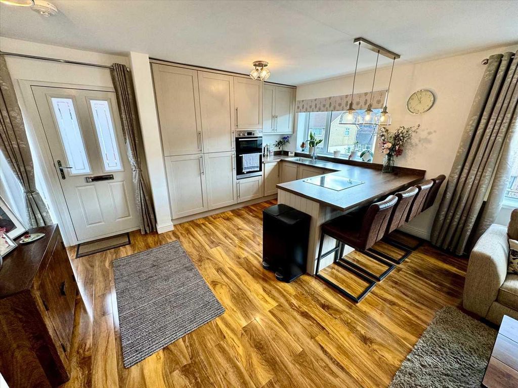 Additional image 8 of 2 bed bungalow for saleHeather Way, Porth CF39