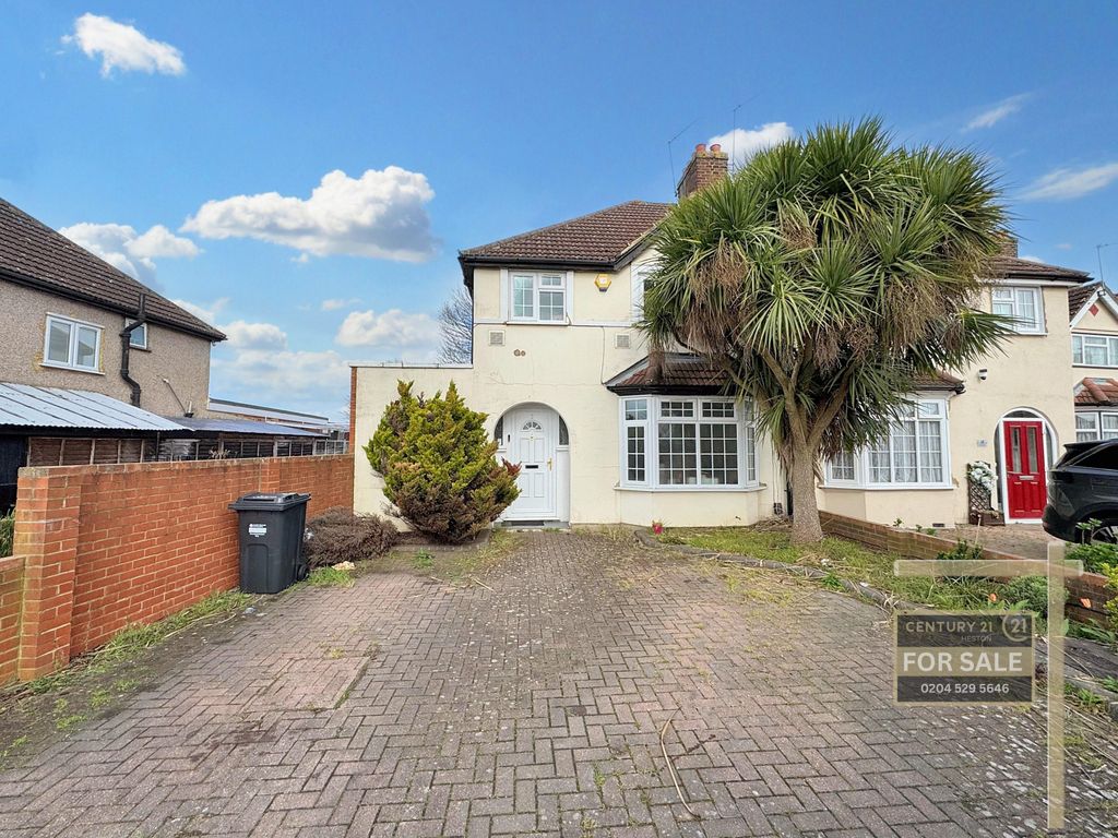 Property photo 1 of 16
