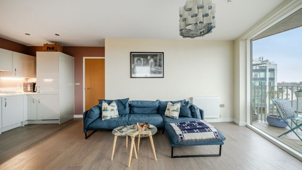 Property photo 3 of 20