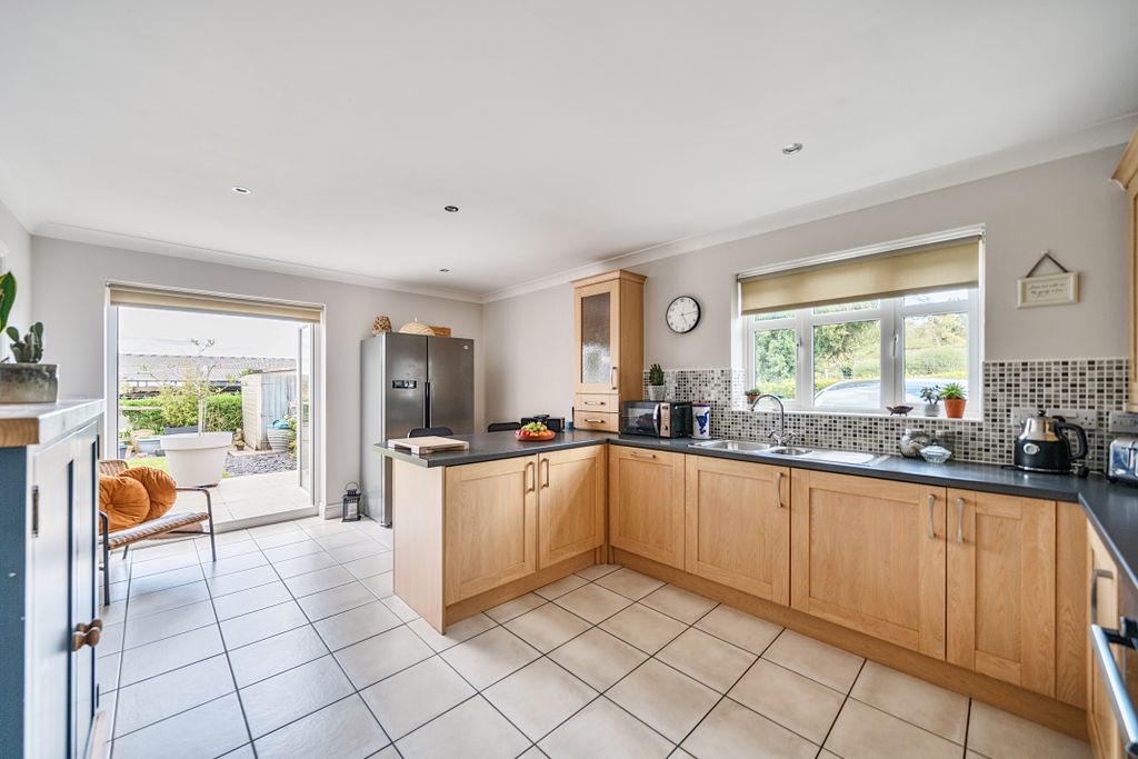Property photo 3 of 19 127954711