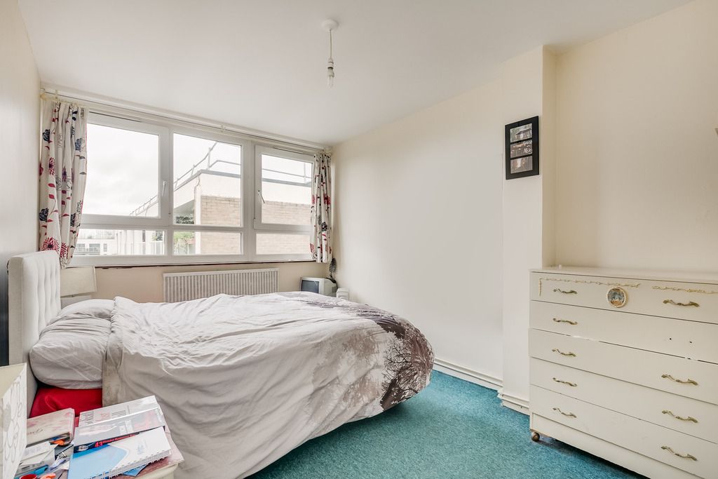 Property photo 3 of 6