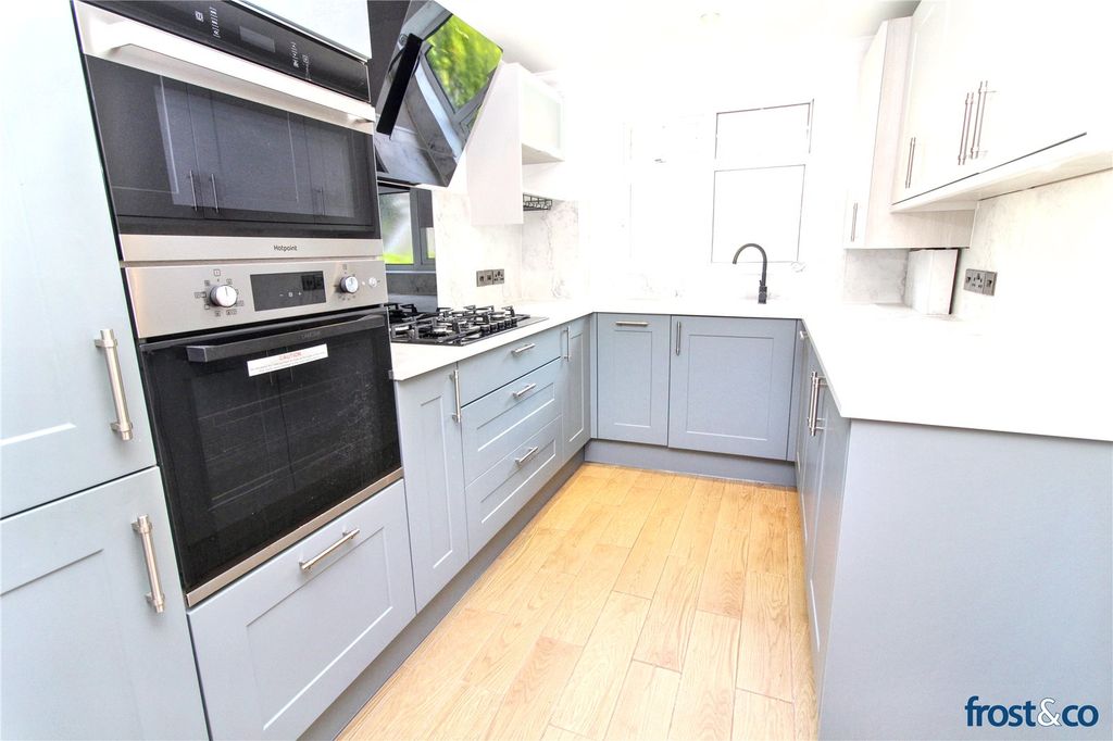 Property photo 3 of 9 Picture No. 09