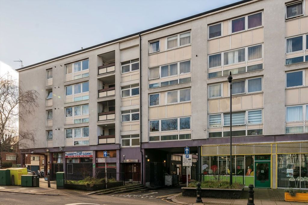 Property photo 1 of 6