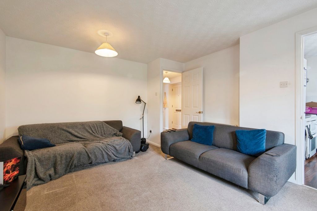 Property photo 2 of 14 Photo