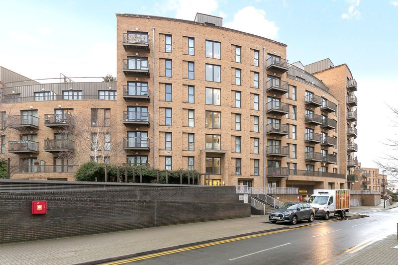 Property photo 1 of 13 External