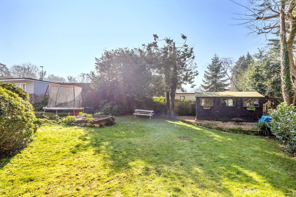 Property photo 3 of 20