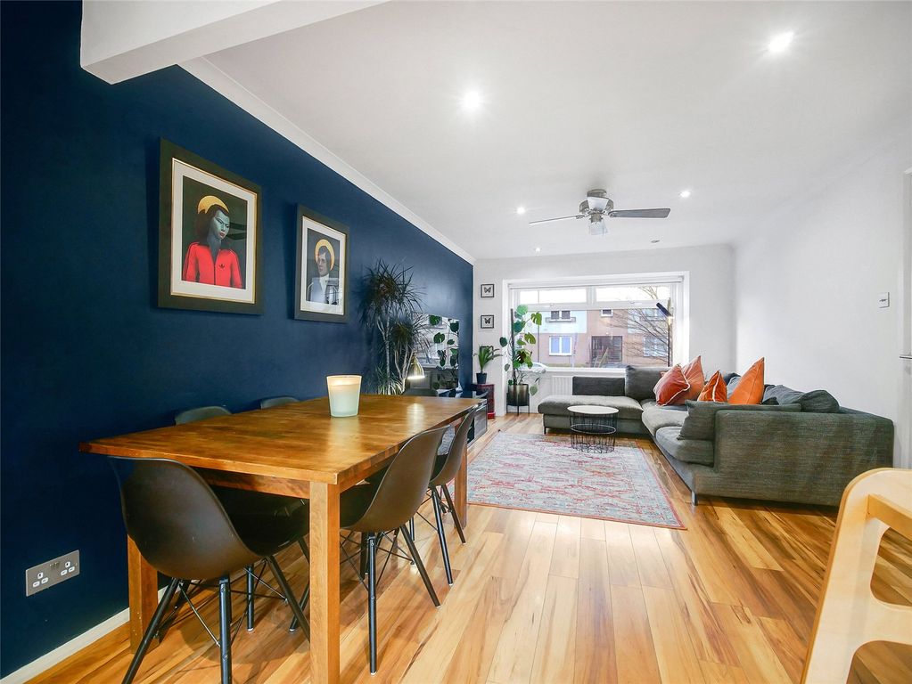 Property photo 2 of 21 Picture No. 22