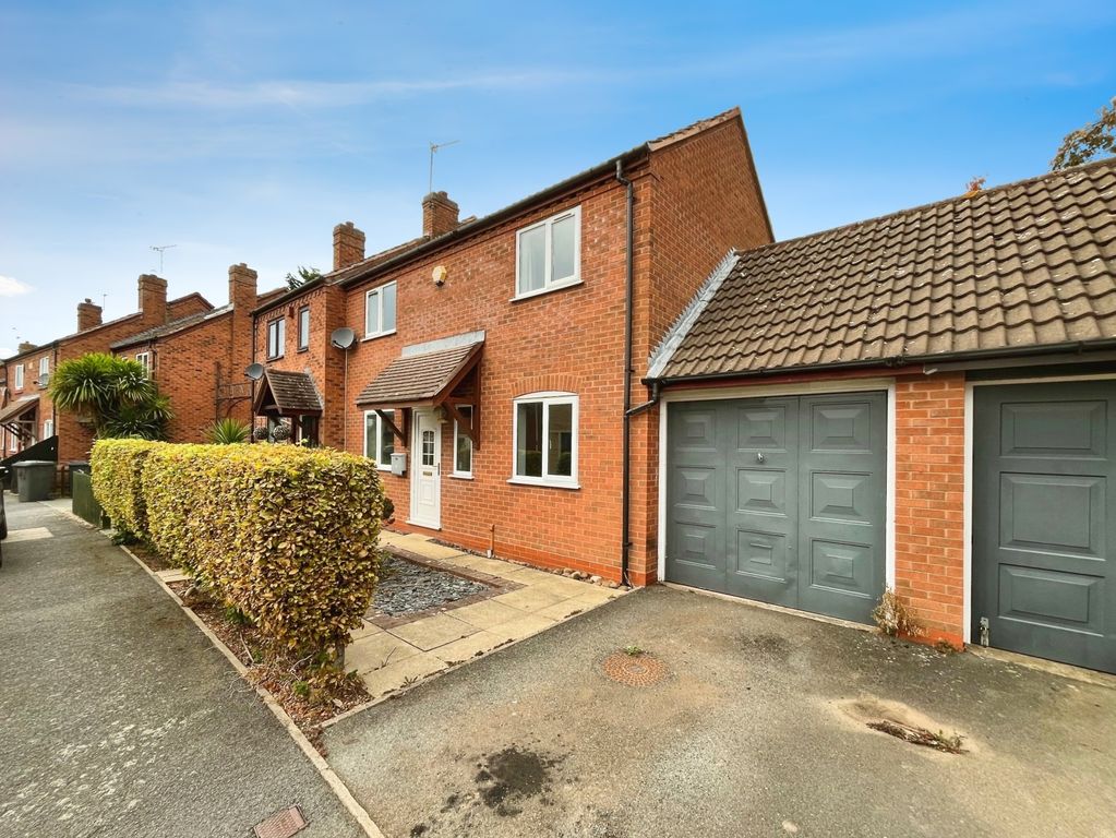 Property photo 1 of 15 Front