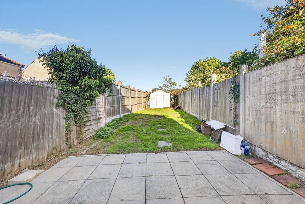 Property photo 3 of 18 Pbox-Img.Jpg