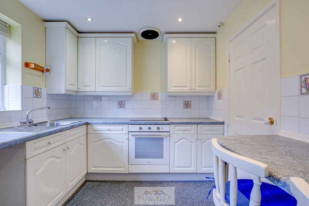 Property photo 2 of 29 Kitchen 1.2