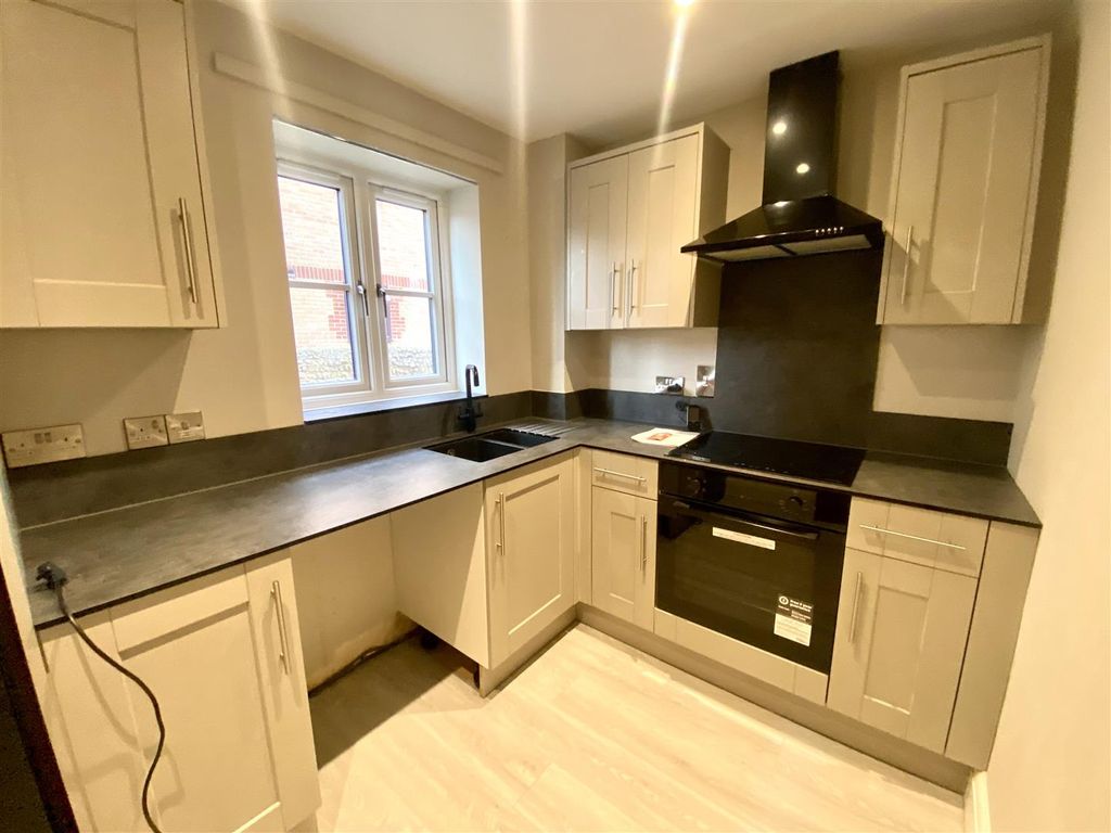 Property photo 3 of 6 Img_5591.Jpg