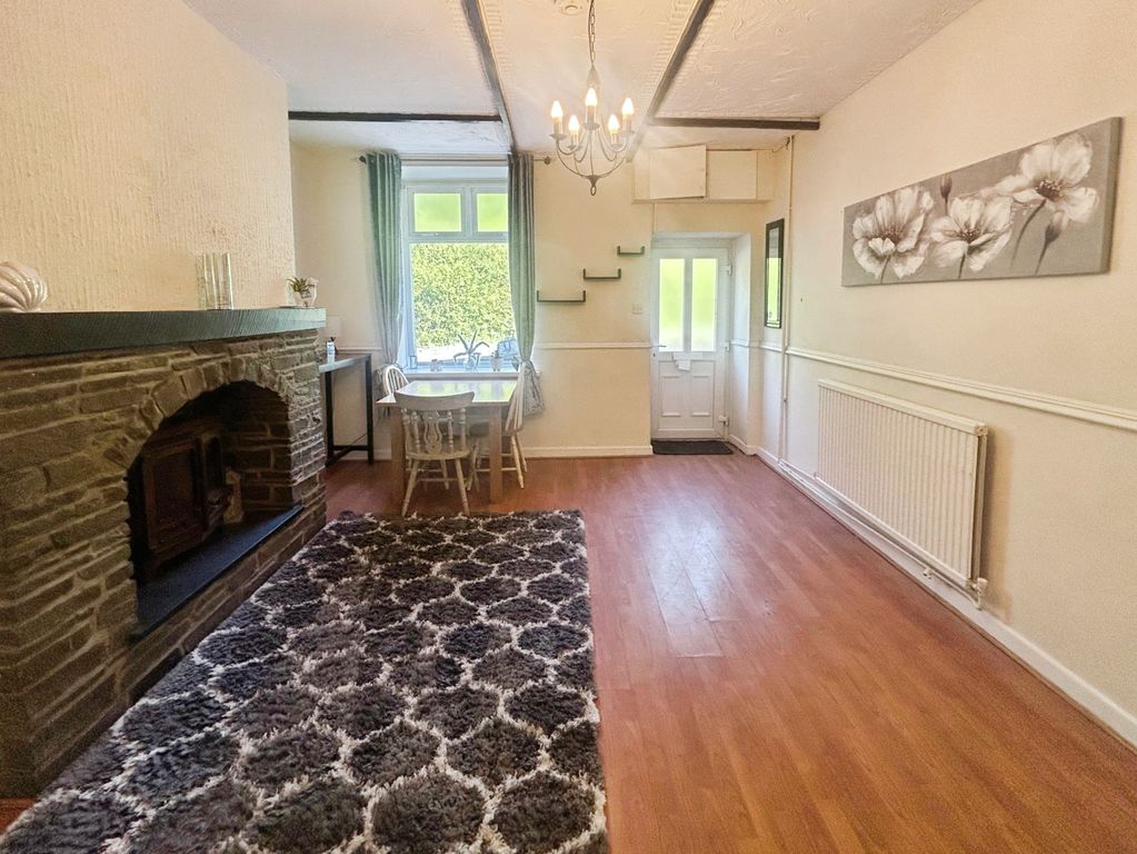 Property photo 1 of 12 Image