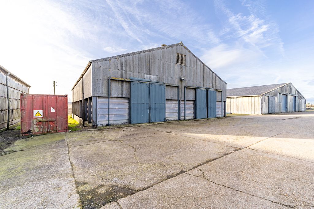 Property photo 2 of 4