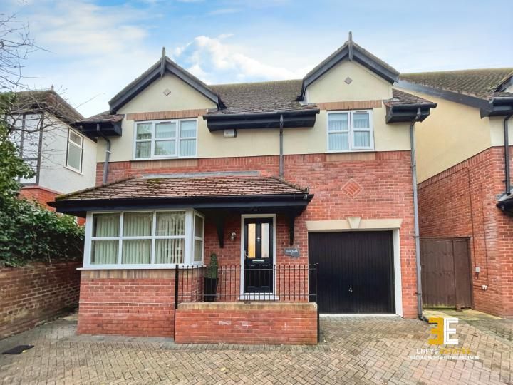 Property photo 1 of 36