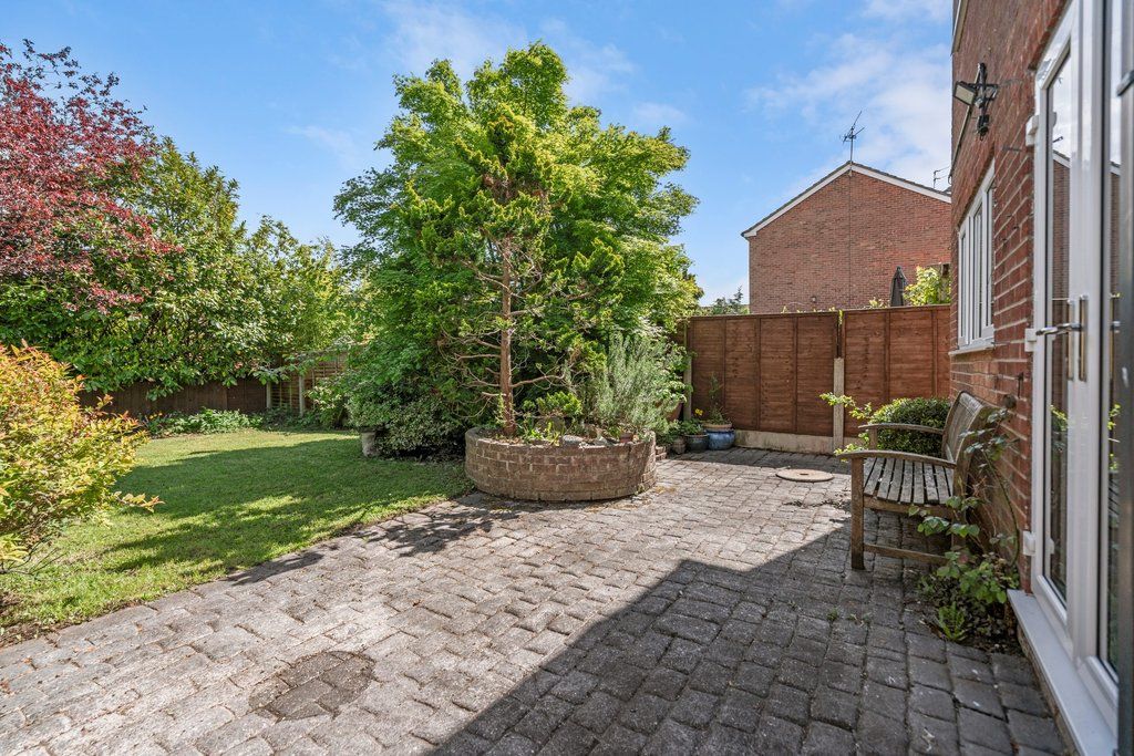 Property photo 2 of 30