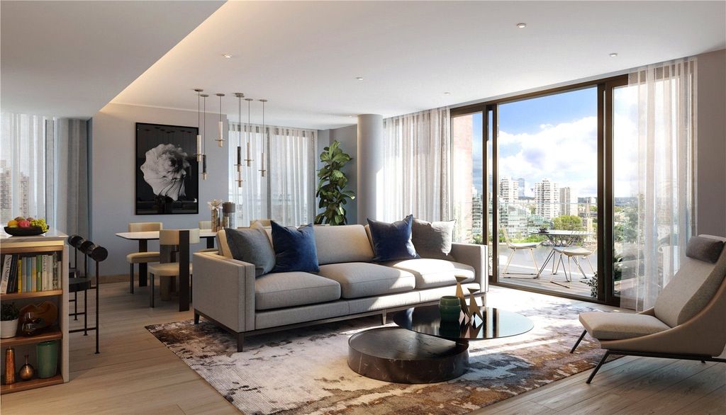 Property photo 3 of 13 Show Apartment