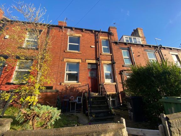 Property photo 1 of 7