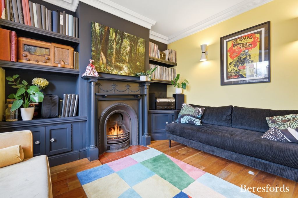 Property photo 3 of 28 Picture 3