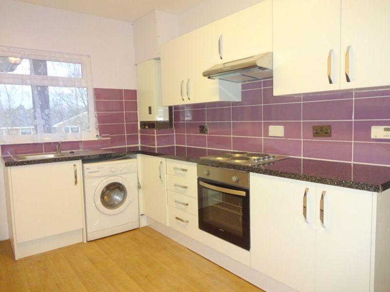 Property photo 3 of 6 Dsc08858