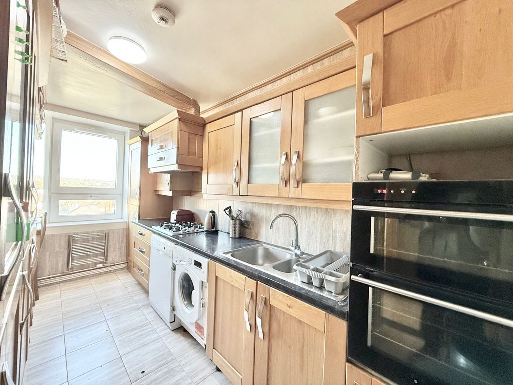 Property photo 2 of 23 Gallery