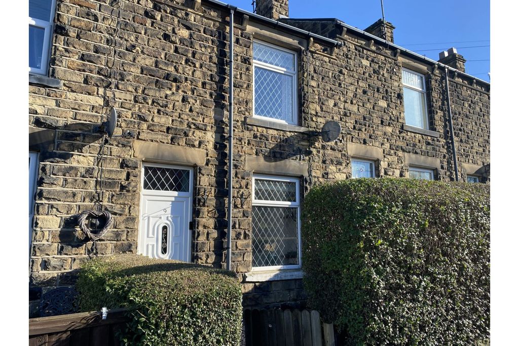 Property photo 1 of 16 Front View