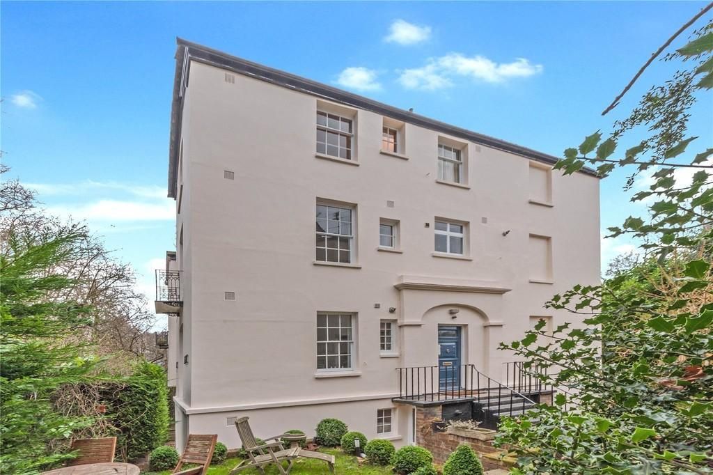 Property photo 3 of 17 26