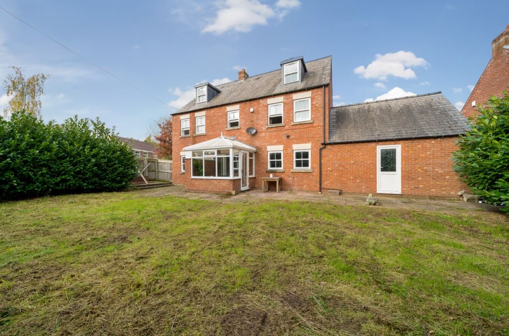 Property photo 2 of 24 1206338 (10)