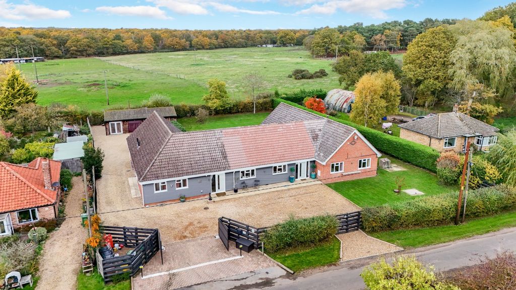 Property photo 1 of 60 4087992