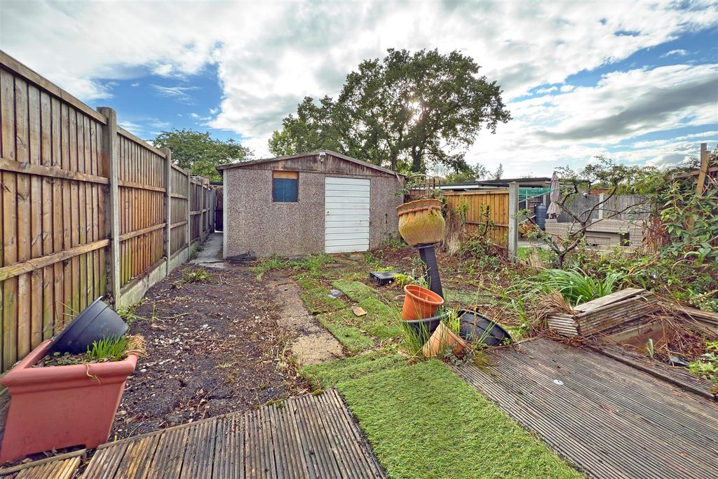 Property photo 3 of 14 Rear Garden - South-Westerly Facing