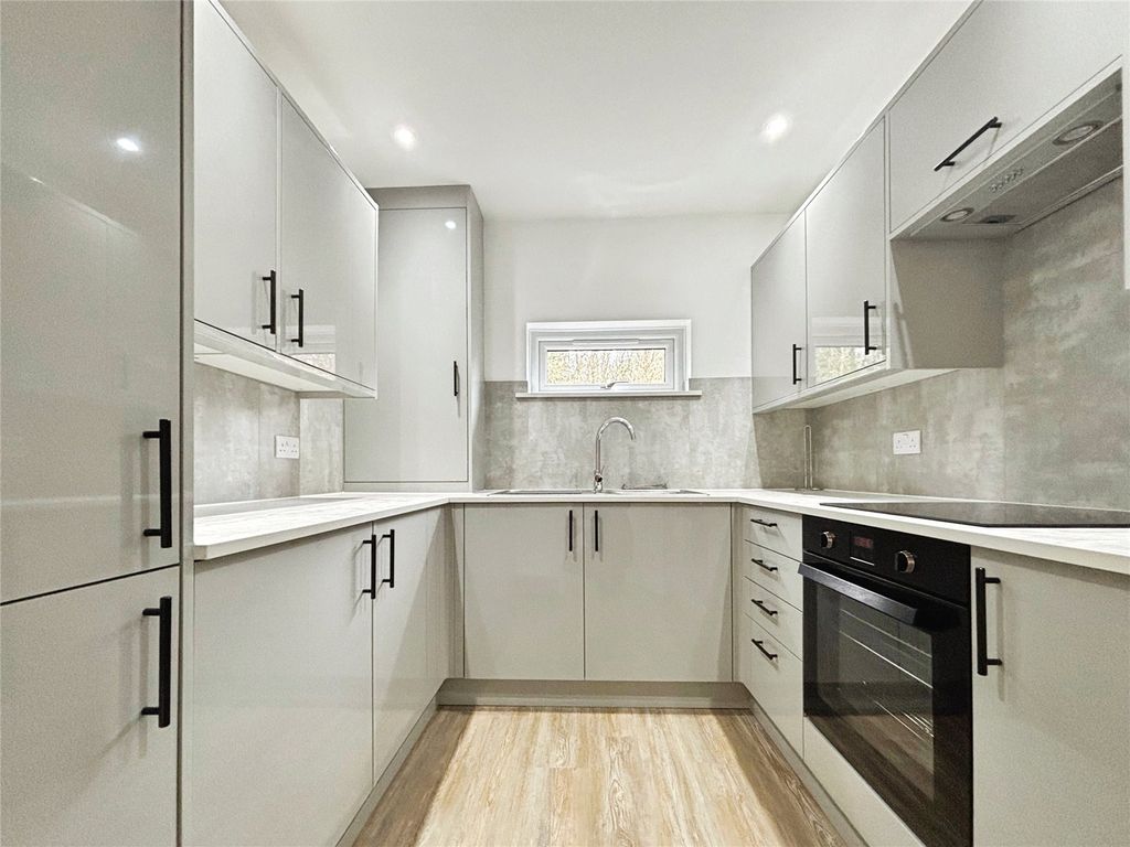 Property photo 1 of 13 Picture No. 08