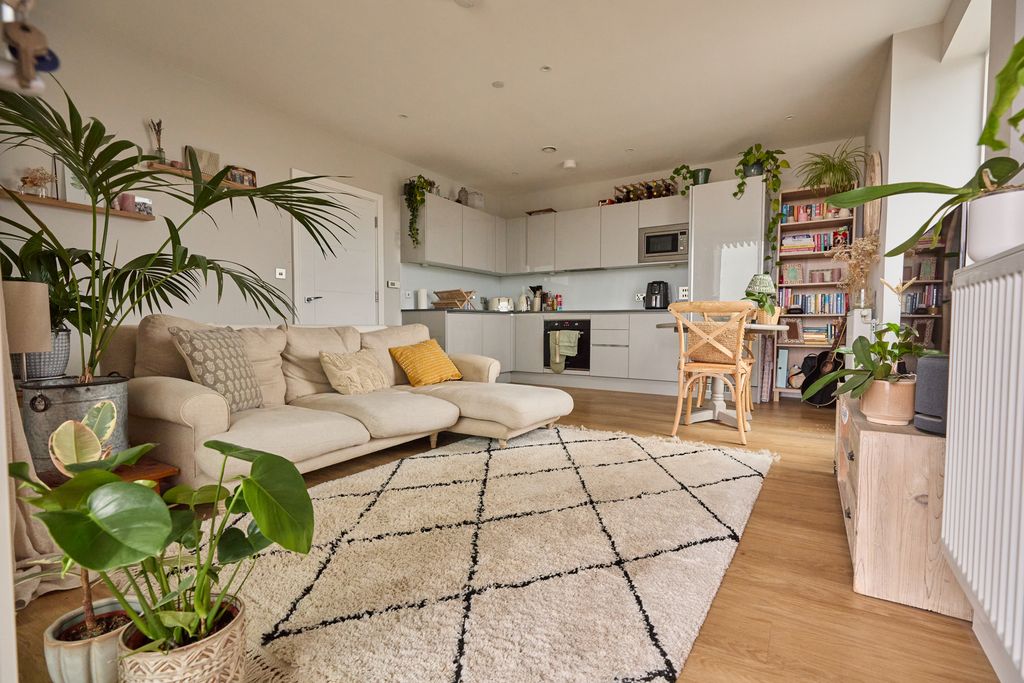 Property photo 3 of 11 1O9A2241.Jpeg