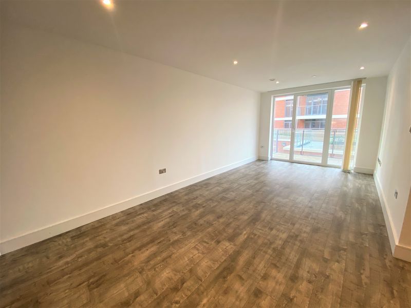 Property photo 3 of 5 Photo 4