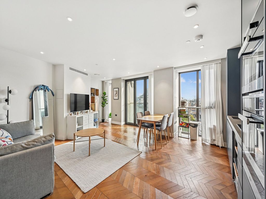 Property photo 1 of 11 Newton Street