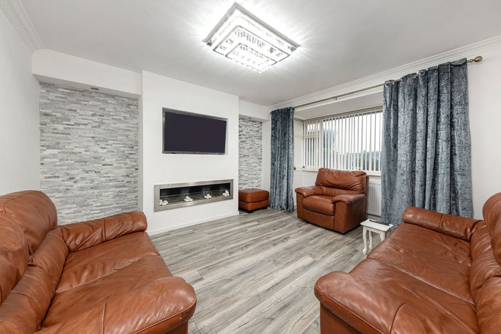 Property photo 3 of 12 Picture No. 08