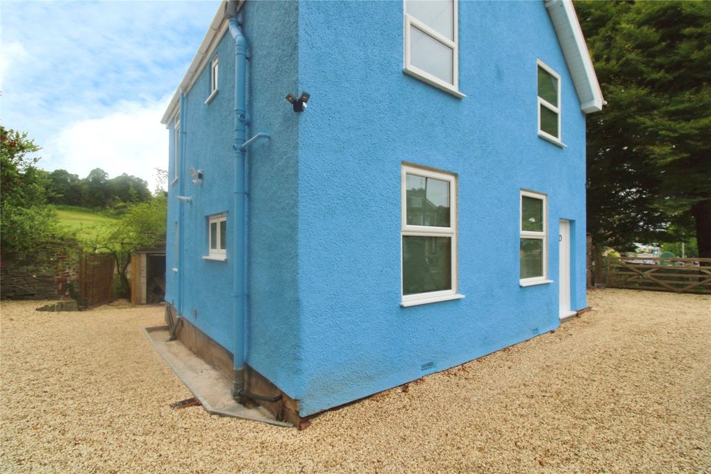 Property photo 1 of 13 Picture No. 10