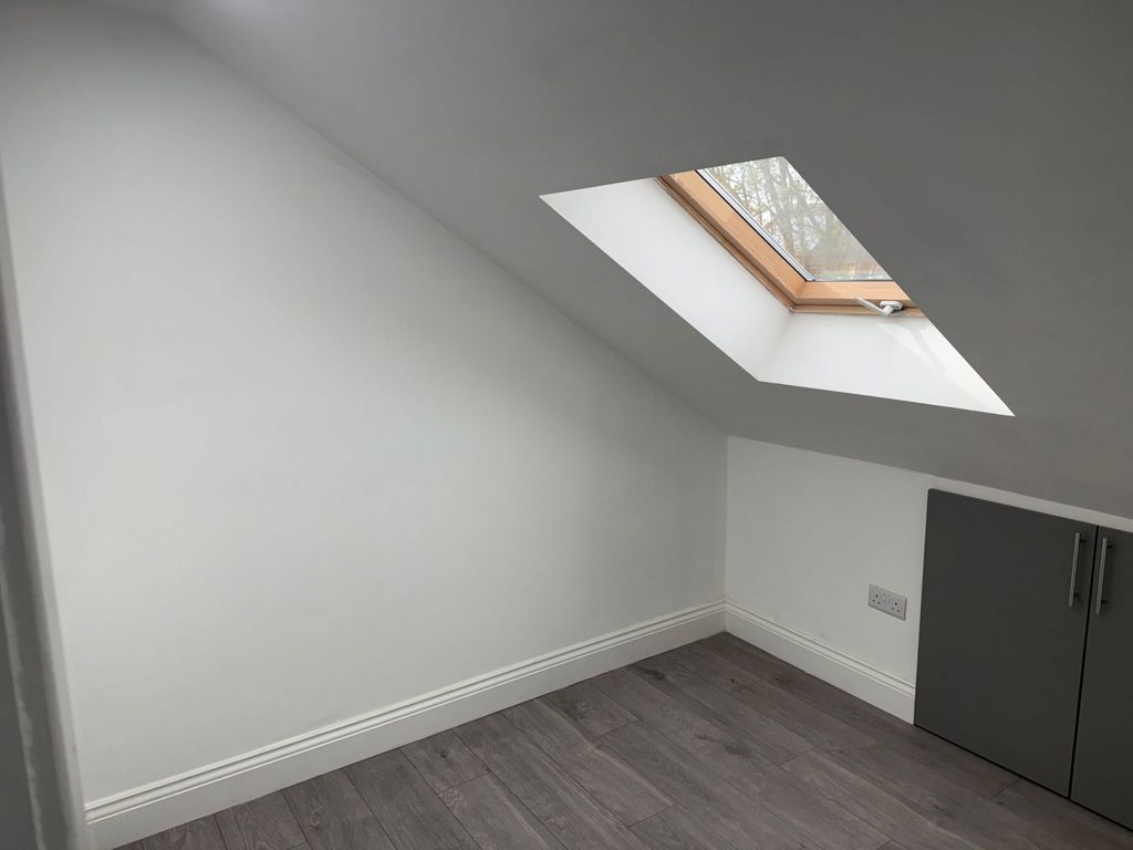 Property photo 2 of 5 Gallery